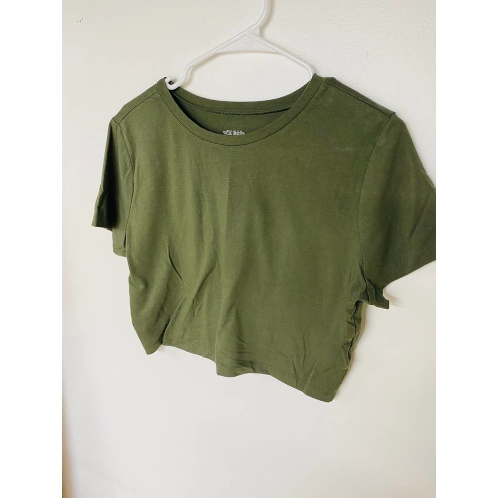Wild Fable Green Cropped T-shirt